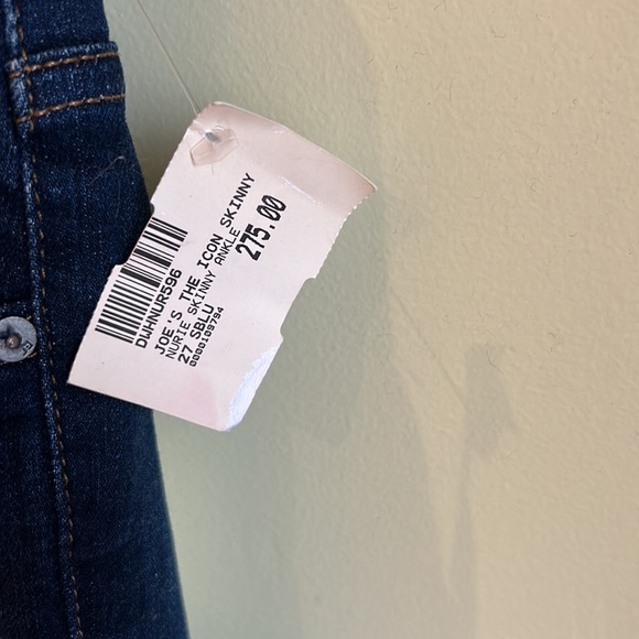 Joe’s mid rise ankle skinny Jean - Picture 5 of 7